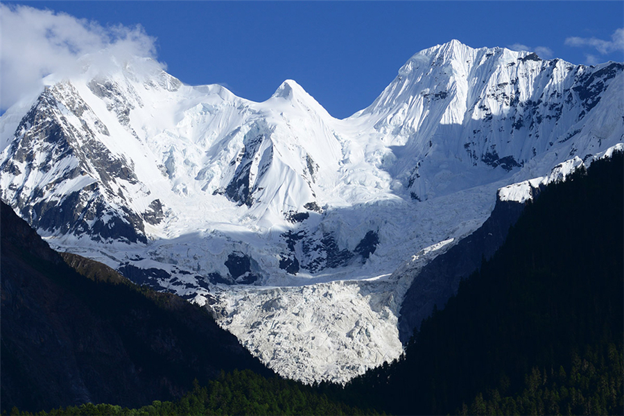 波密雪山_副本.jpg